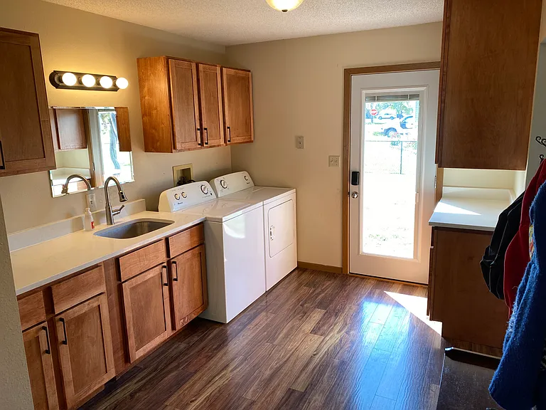 1108 E Pl — Photo 10