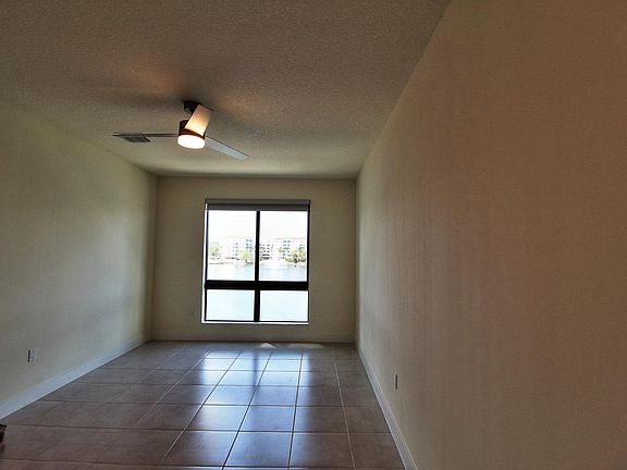 3rd image of 4640 NW 84th Ave #32B