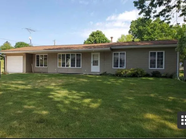 513 Franklin St, Fayette, IA 52142