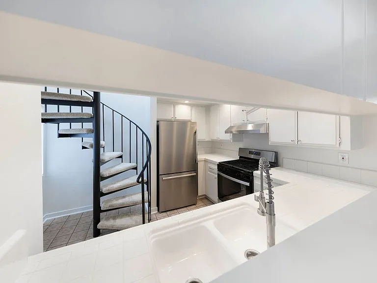 17202 Corbina Ln #202 — Photo 2