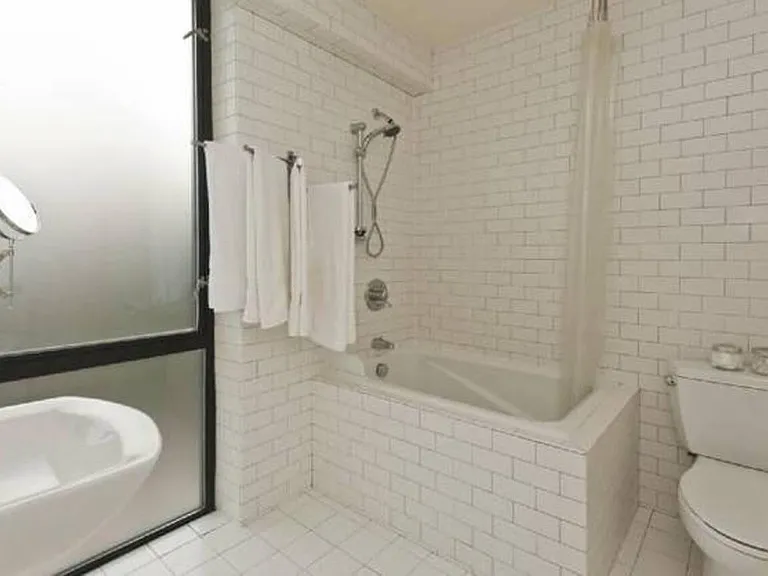 5216 N Williams Ave — Photo 37