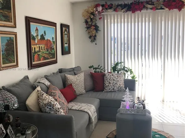 7722 Camino Real E, Miami, FL