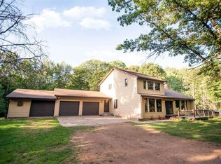 649 Fox Ridge Rd, Stevens Point, WI 54481
