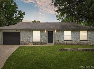 14336 S 299 East Ave, Coweta, OK 74429