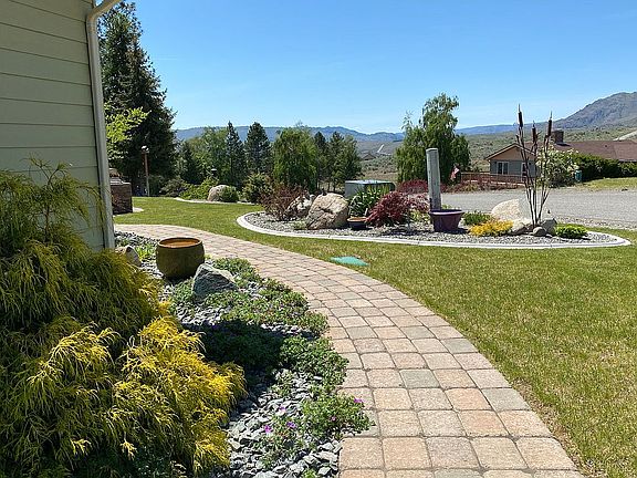 4th image of 160 Viewmont Dr