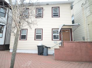 404 Main St, Fort Lee, NJ 07024