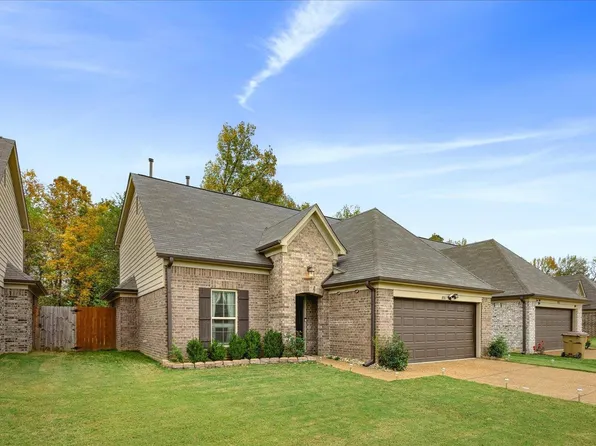 1076 Carib Loop E, Cordova, TN 38018