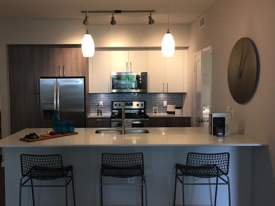 1st image of 1700 Depot Ave Ste 1