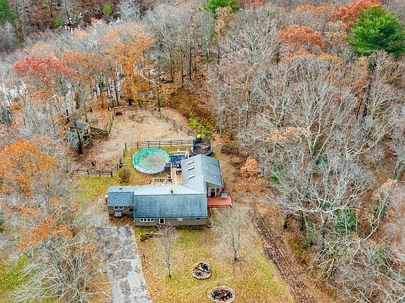 2nd image of 141 Staghead Dr