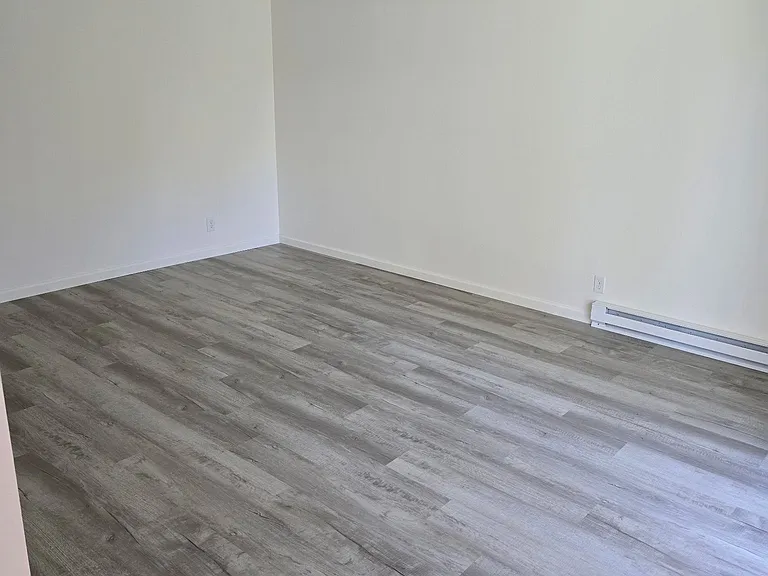Oceanlake Estates Apartments — Photo 35