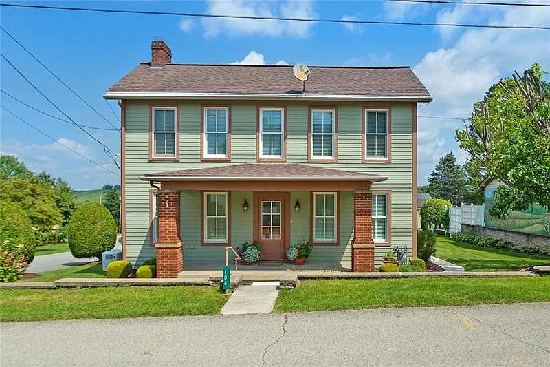 106 Social St photo 1