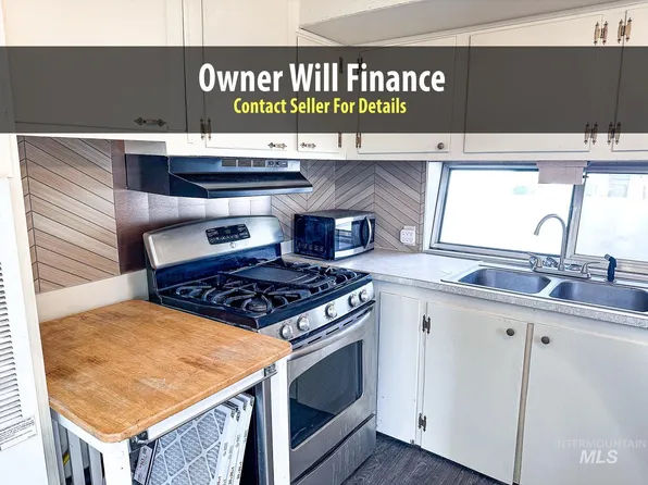 7701 W Ustick Rd Trailer 93, Boise, ID 83704