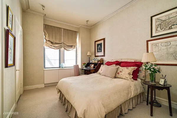 Sold by Corcoran | media 20