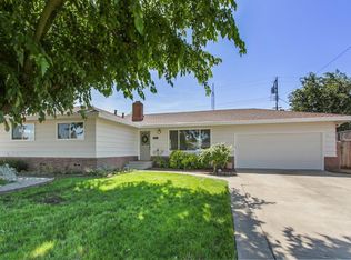 9418 Sara St, Elk Grove, CA 95624