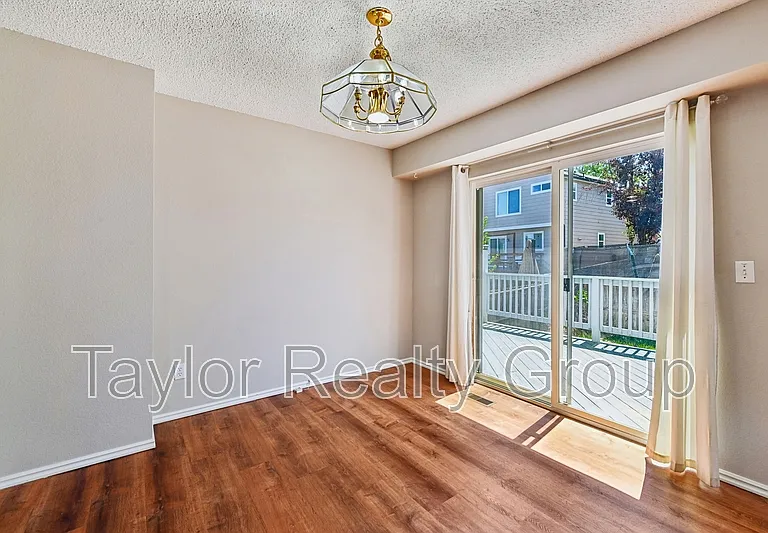 8728 Starwood Ln — Photo 7