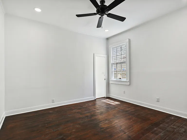 3115 Marais St — Photo 4