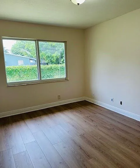 3421 Helena Dr — Photo 23