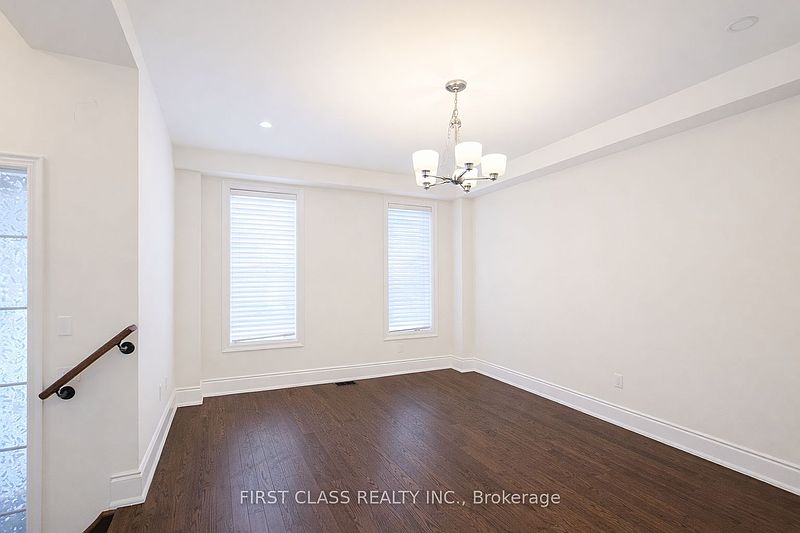 Richmond Hill Townhouse for rent - 4 Bedrooms — photo 2