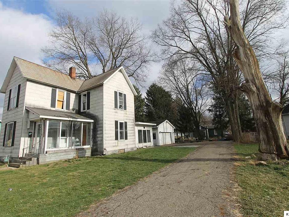 1st image of 306 N Norton St