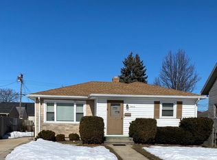 2012 27th St, Kenosha, WI 53140