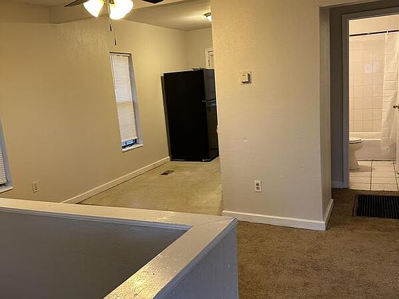2nd image of 4228 Cypress Ave