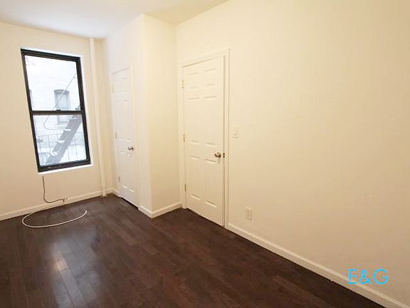 4th image of 152 Sherman Ave APT 34