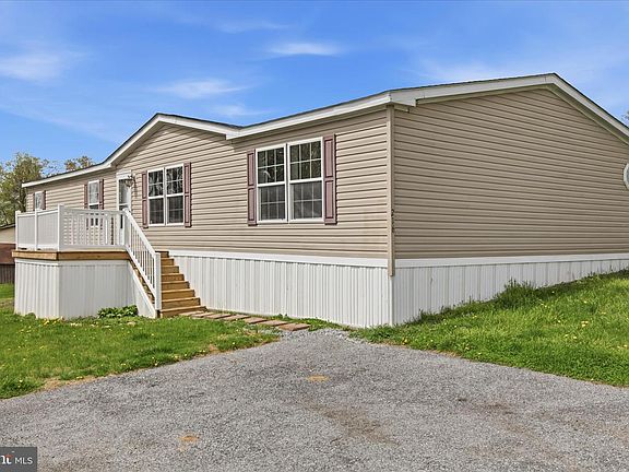2nd image of 216 Michael Rd