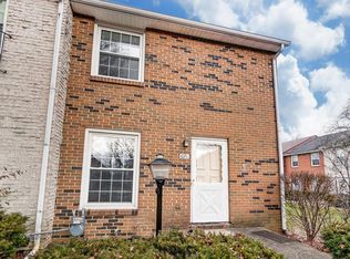 1074 Hardesty Pl W, Columbus, OH 43204