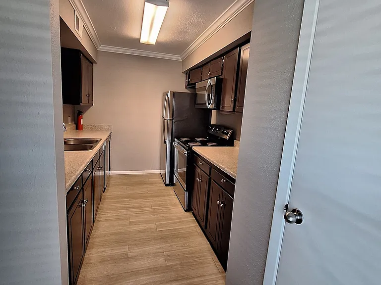 Island Bay Resort Apartments — Photo 95