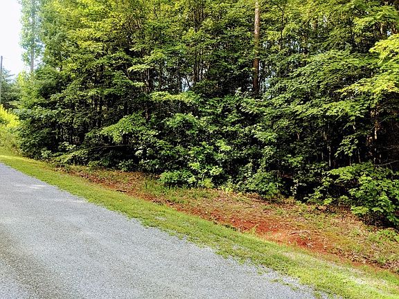 3rd image of 42 Large Mouth Ln