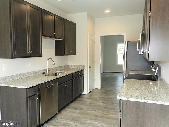 4th image of 12110 Bowling Farm Ln