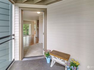 3008 N Narrows Dr UNIT B204, Tacoma, WA