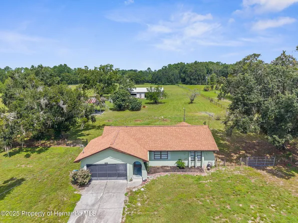 22249 Powell Rd, Brooksville, FL 34602