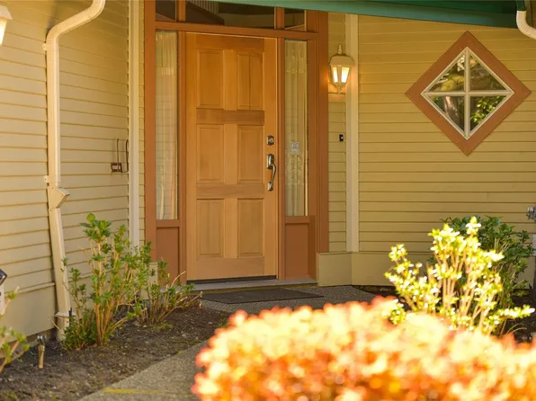 520 Marsett Pl #13, Saanich, BC V8Z 7J1