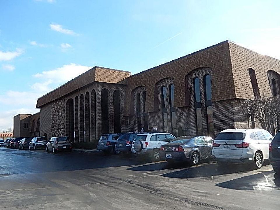 1st image of 4647 W 103rd St Ste 1G