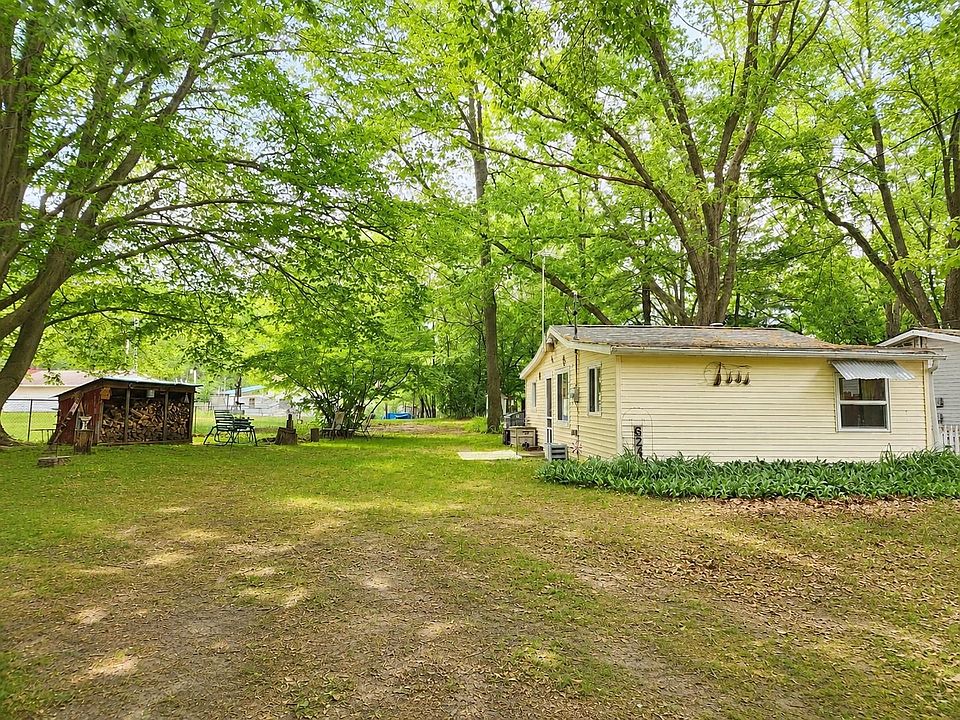 1st image of 6242 Beech Dr