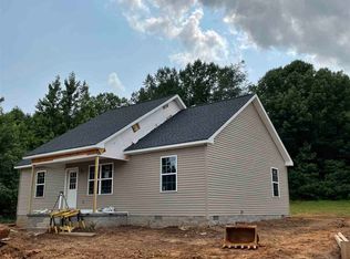 34 Mustang Dr, Scottsville, KY 42164