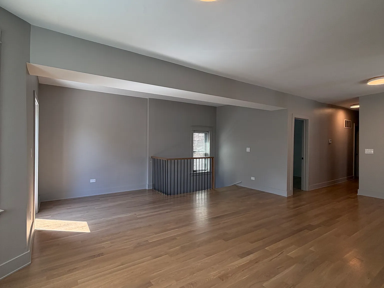 2 bed, 1150 sqft, $2,995 — Photo 3