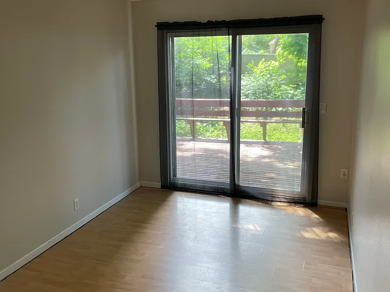 5710 Washington Ave — Photo 13