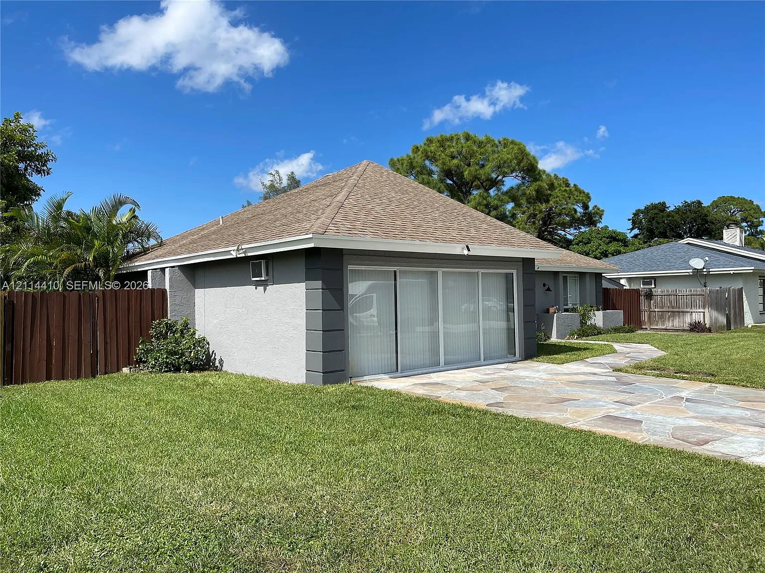 Cam Estates — Photo 2