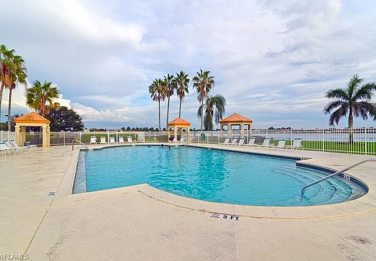 7778 Emerald Cir #204 — Photo 2