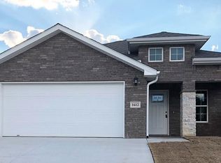 1612 S K St, Rogers, AR 72756