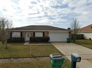 1111 Mary Kevin Dr, Slidell, LA 70461