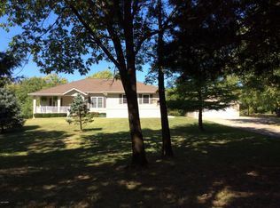 14653 N Lost Lake Ln, Mount Vernon, IL 62864