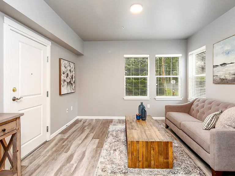 East Ridge Apartments — Photo 6