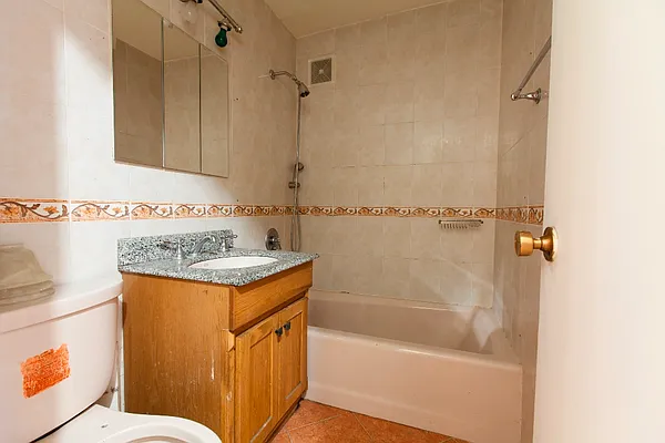 Sold by Block & Lot Real Estate | media 41