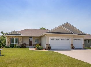 2445 Dempster Dr, Coralville, IA 52241