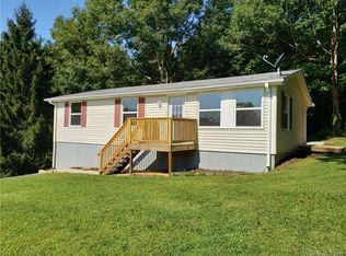307 Whitener Rd, Penrose, NC 28766