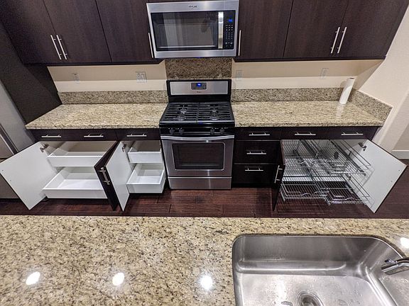 Pull-out drawers making for efficient and easy storage.