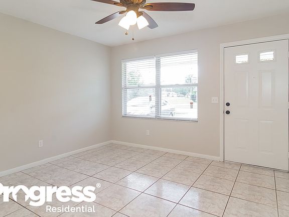 5th image of 14825 Sussex Dr